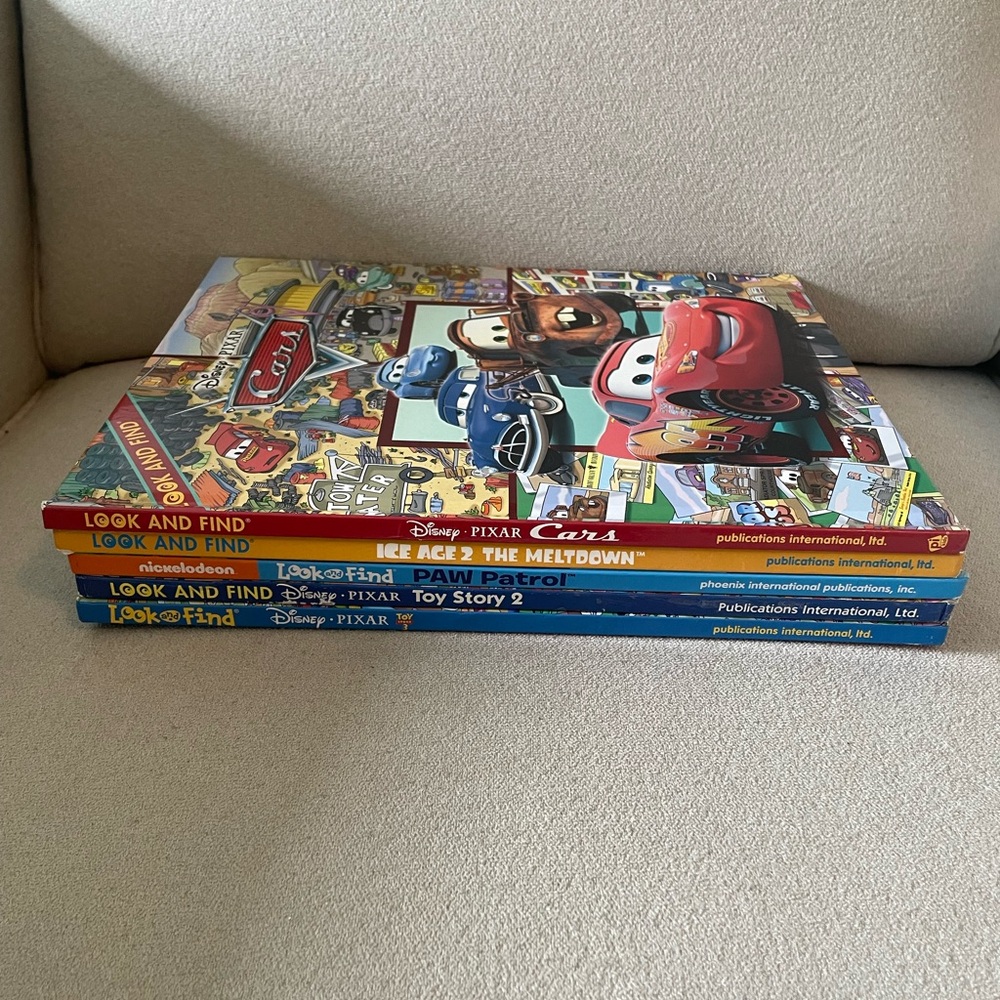 Bundle of Look and Find Books